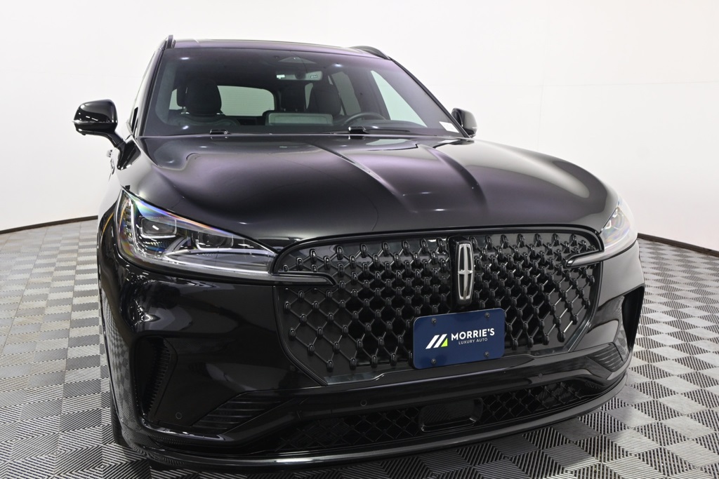 Vehicle image 5 of 34