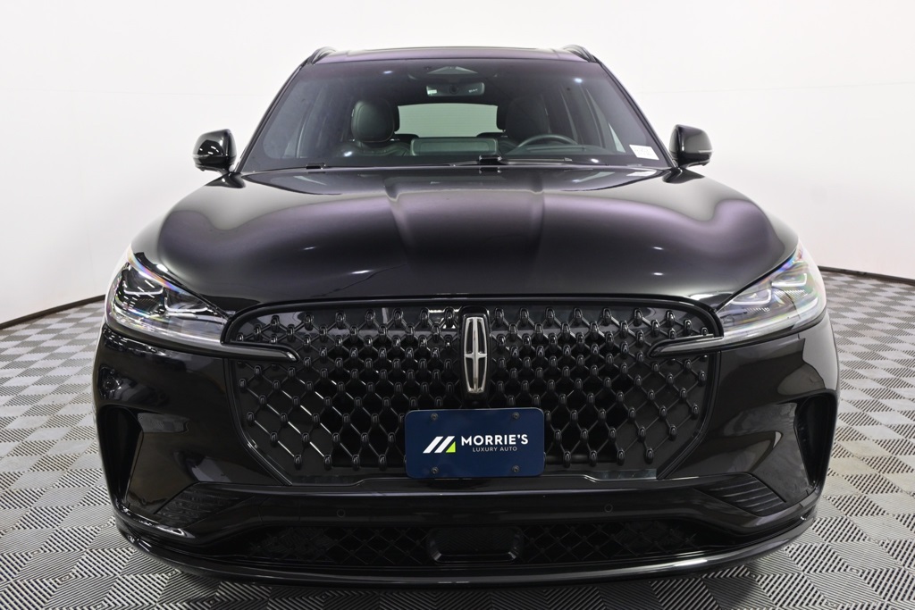 Vehicle image 3 of 34
