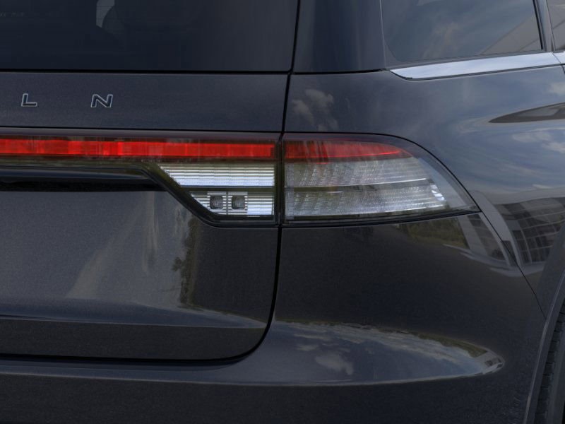 2025 Lincoln Aviator Black Label Image 10 of 22