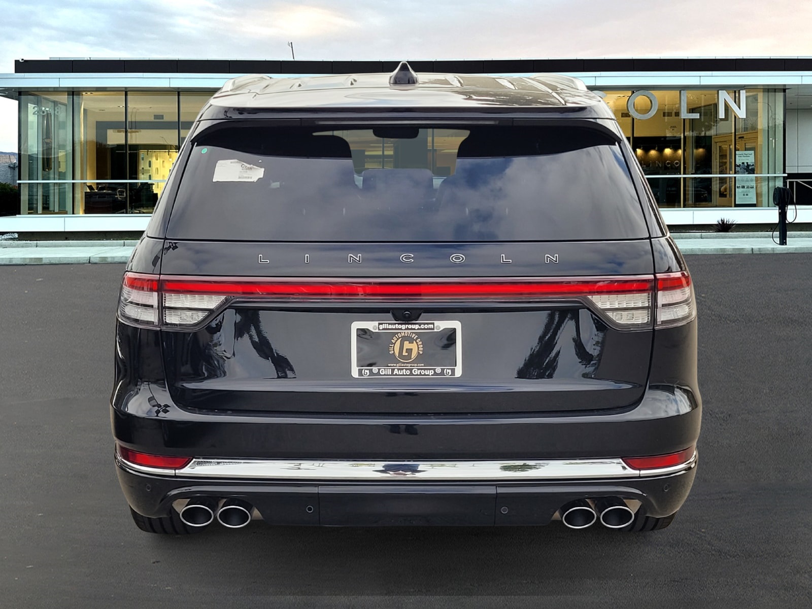 Vehicle image 5 of 12