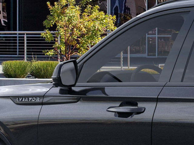 2025 Lincoln Aviator Black Label Image 22 of 23