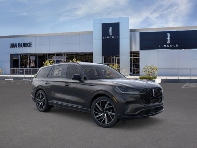 2025 Lincoln Aviator Black Label Image 4 of 23