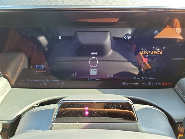 Vehicle image 11 of 30