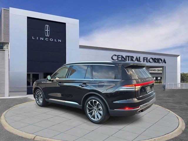 2025 Lincoln Aviator Premiere Image 6 of 30