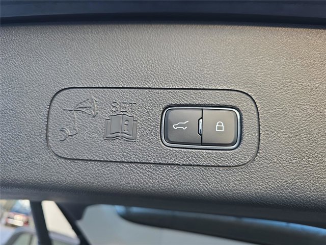 2025 Lincoln Aviator Premiere Image 19 of 30