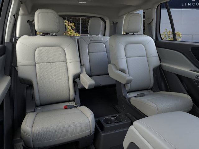2025 Lincoln Aviator Premiere Image 11 of 22