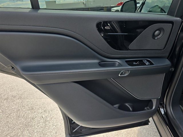 2025 Lincoln Aviator Premiere Image 22 of 30