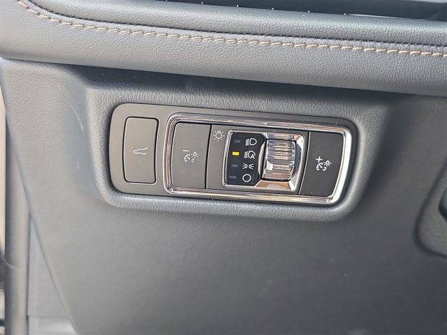 2025 Lincoln Aviator Premiere Image 25 of 30