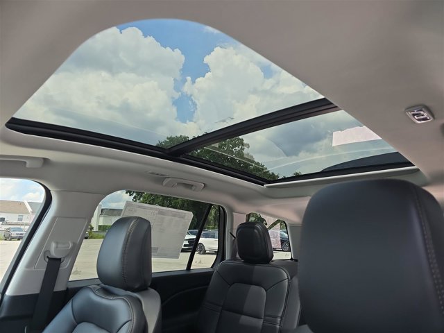 2025 Lincoln Aviator Premiere Image 28 of 30