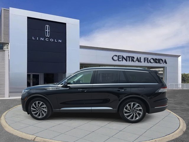 2025 Lincoln Aviator Premiere Image 8 of 30