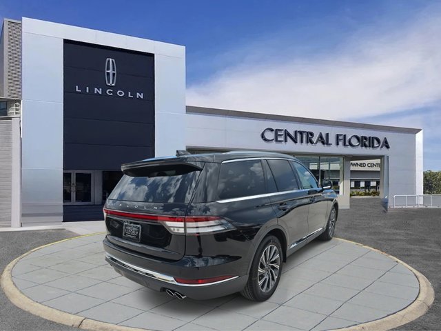 2025 Lincoln Aviator Premiere Image 4 of 31
