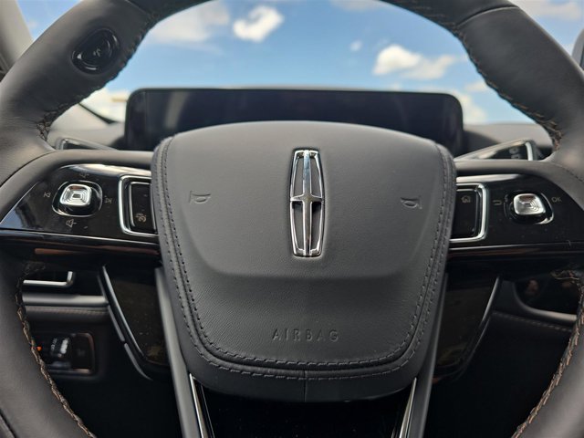 2025 Lincoln Aviator Premiere Image 18 of 31