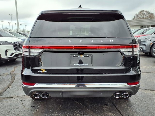 Vehicle image 12 of 26