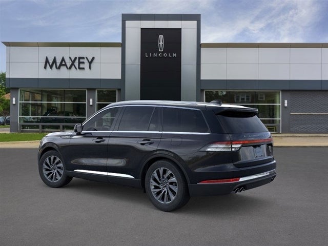 Vehicle image 14 of 44