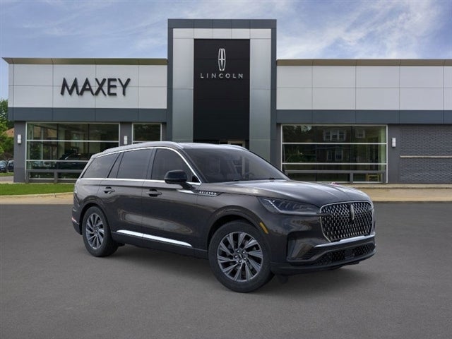 Vehicle image 8 of 44