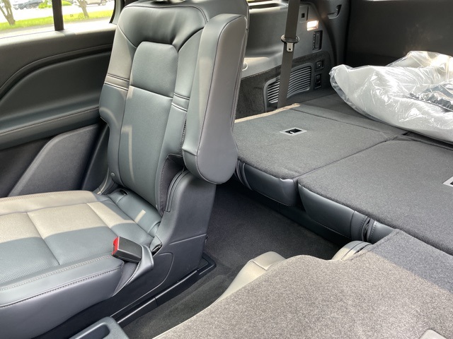 Vehicle image 40 of 61