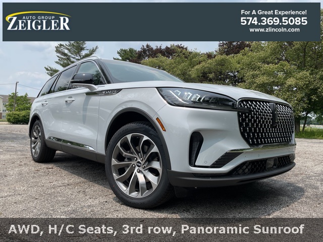 Vehicle image 3 of 61