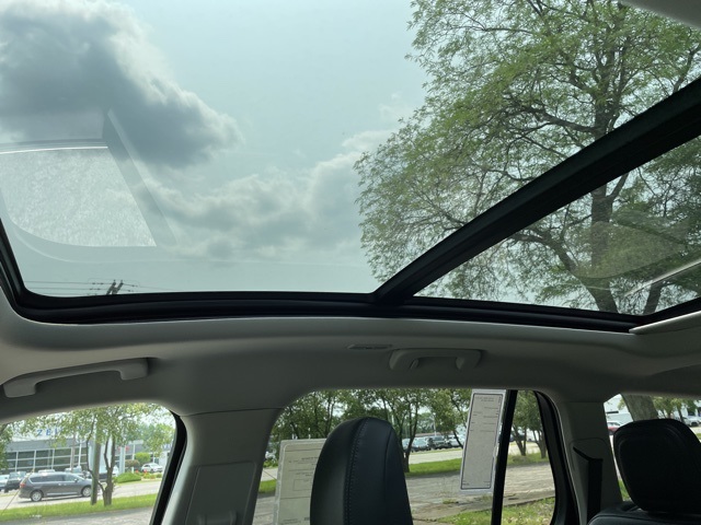 Vehicle image 22 of 61
