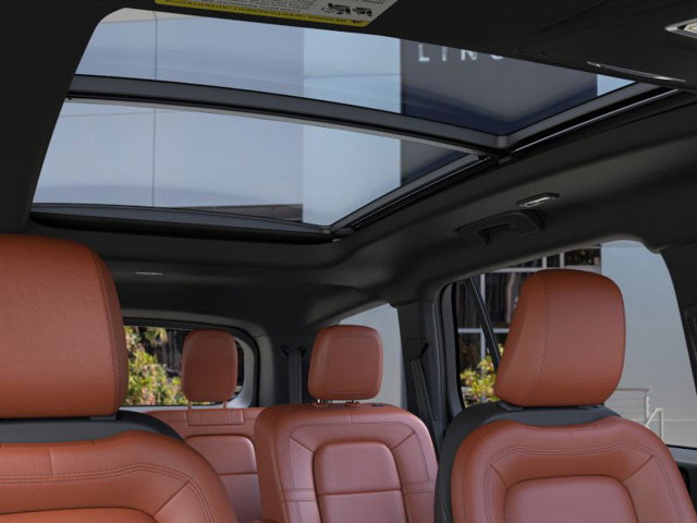 2025 Lincoln Aviator Reserve Image 12 of 23