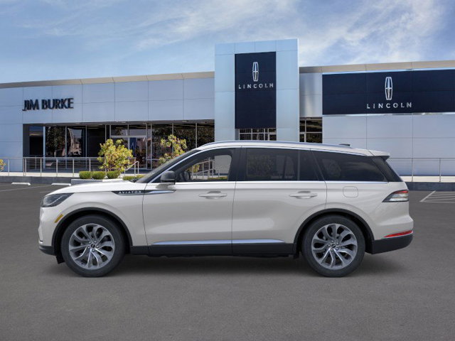 2025 Lincoln Aviator Reserve Image 8 of 23
