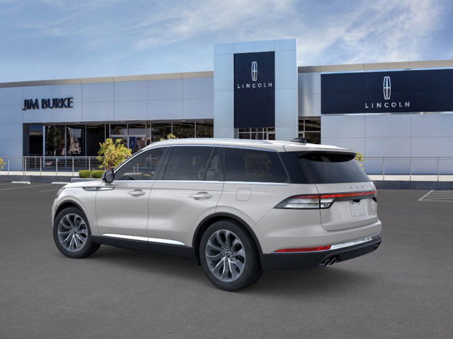 2025 Lincoln Aviator Reserve Image 7 of 23
