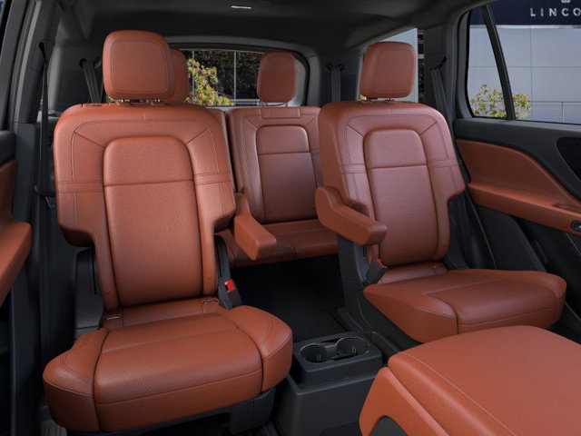 2025 Lincoln Aviator Reserve Image 11 of 23