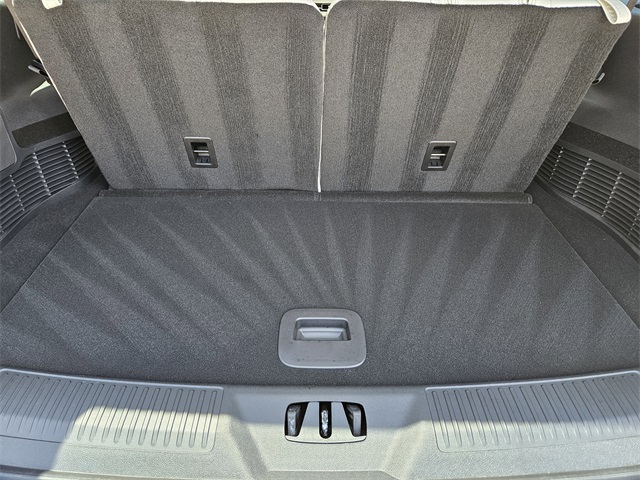 Vehicle image 32 of 32