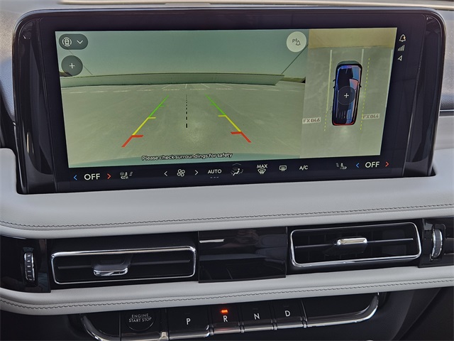 Vehicle image 16 of 32