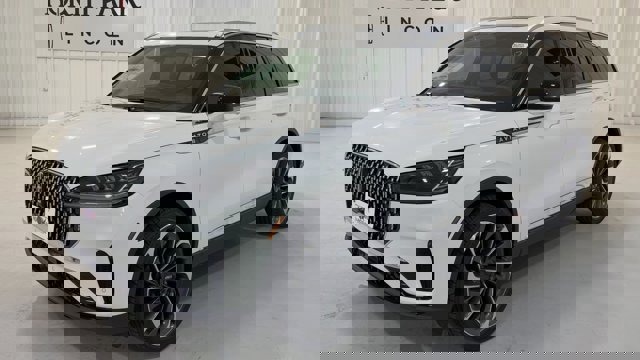 Vehicle image 1 of 33