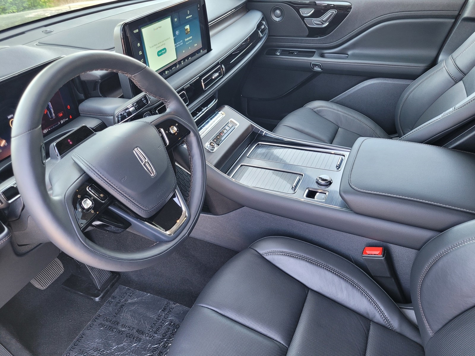 Vehicle image 11 of 12