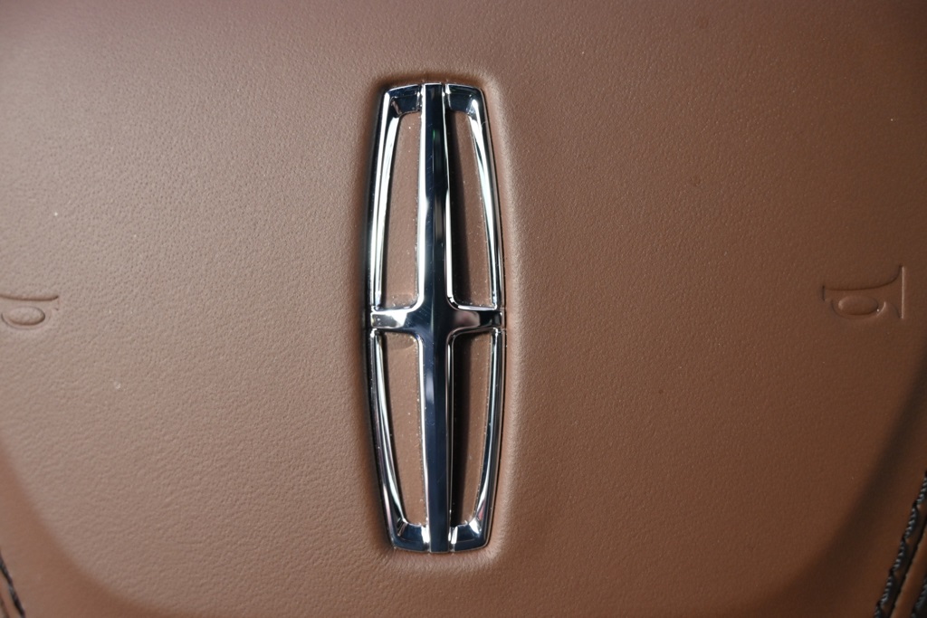 Vehicle image 37 of 37
