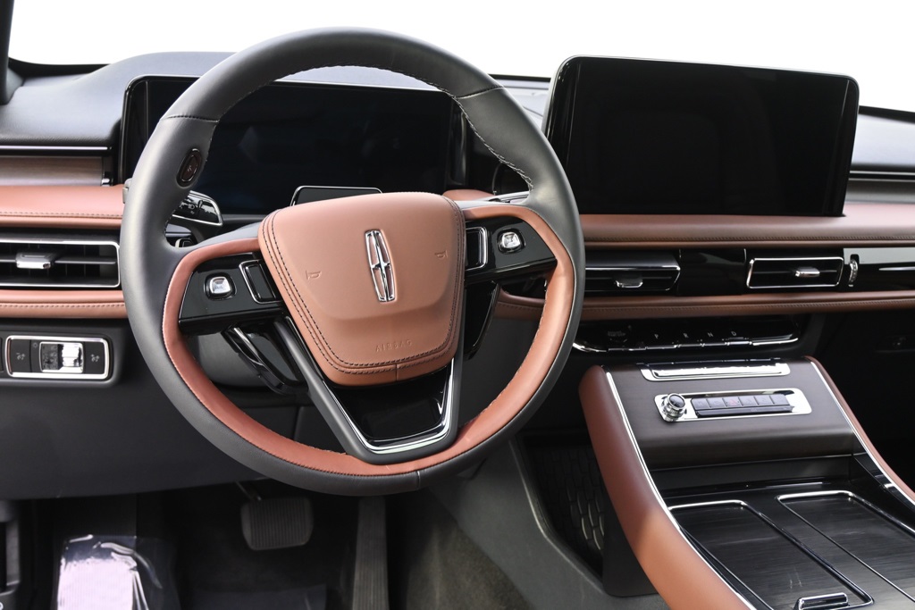 Vehicle image 12 of 37