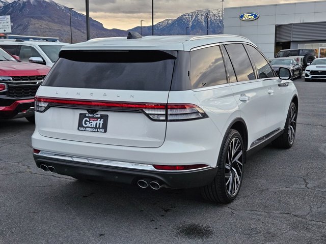 2025 Lincoln Aviator Reserve Image 5 of 35