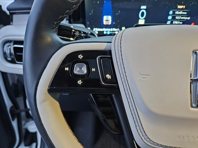 2025 Lincoln Aviator Reserve Image 31 of 35