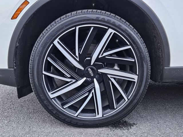 2025 Lincoln Aviator Reserve Image 10 of 35