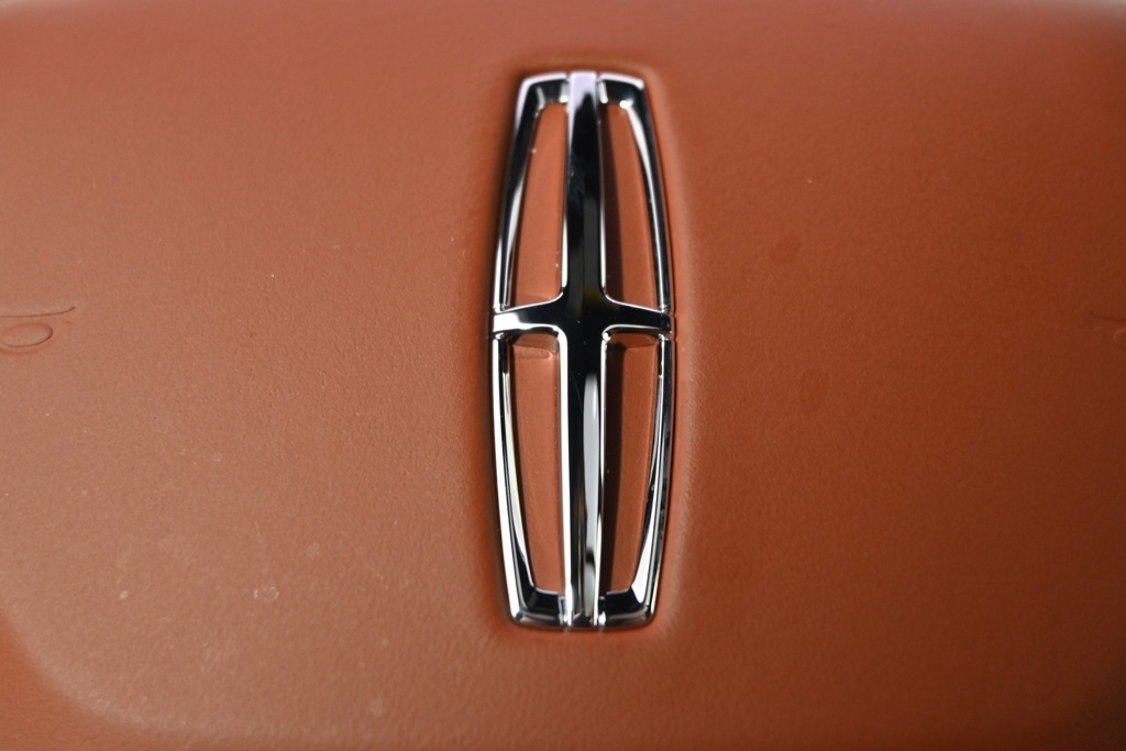 Vehicle image 34 of 34