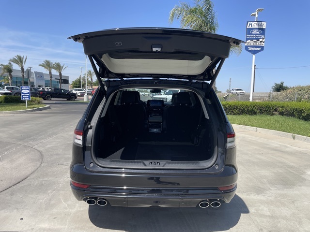 2025 Lincoln Aviator Reserve Image 24 of 31