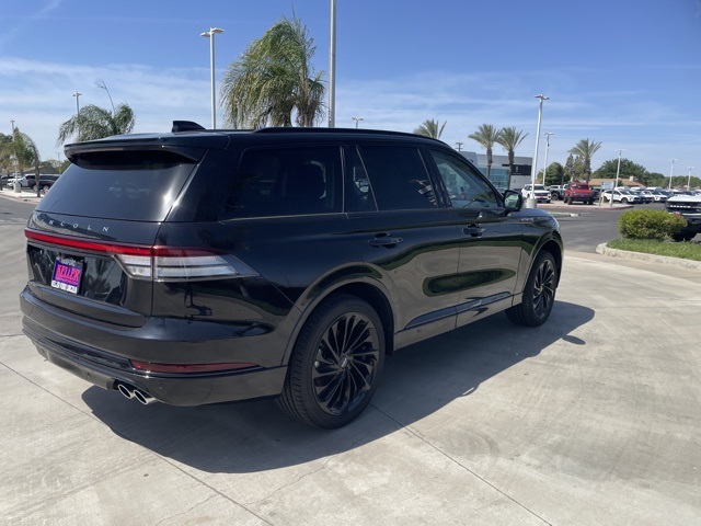 2025 Lincoln Aviator Reserve Image 5 of 31