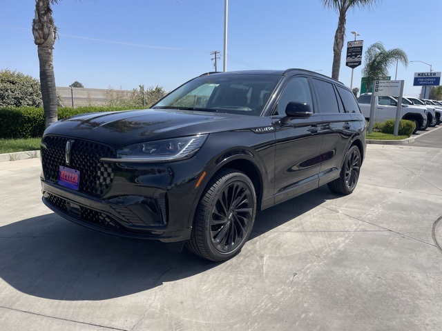 2025 Lincoln Aviator Reserve Image 1 of 31