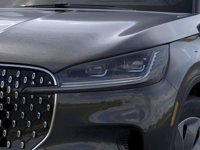 Vehicle image 18 of 22