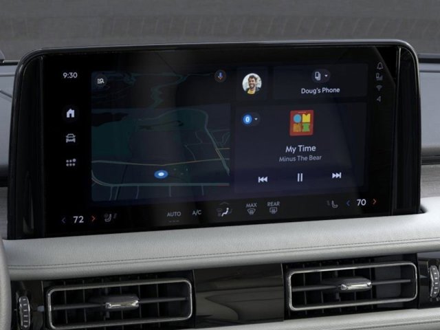 Vehicle image 14 of 22