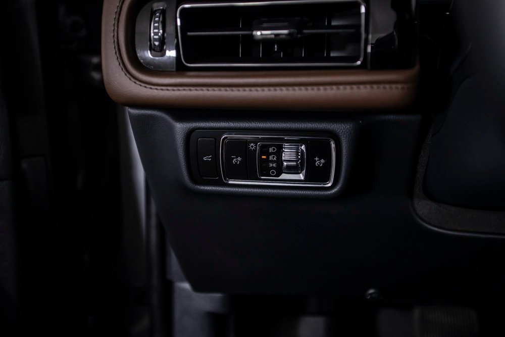 2025 Lincoln Aviator Reserve Image 35 of 46