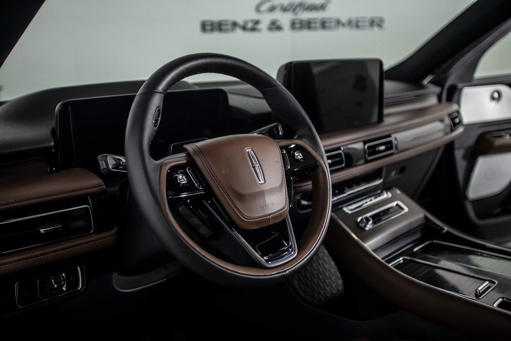 2025 Lincoln Aviator Reserve Image 20 of 46