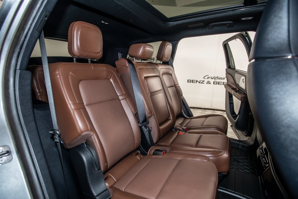 2025 Lincoln Aviator Reserve Image 13 of 46