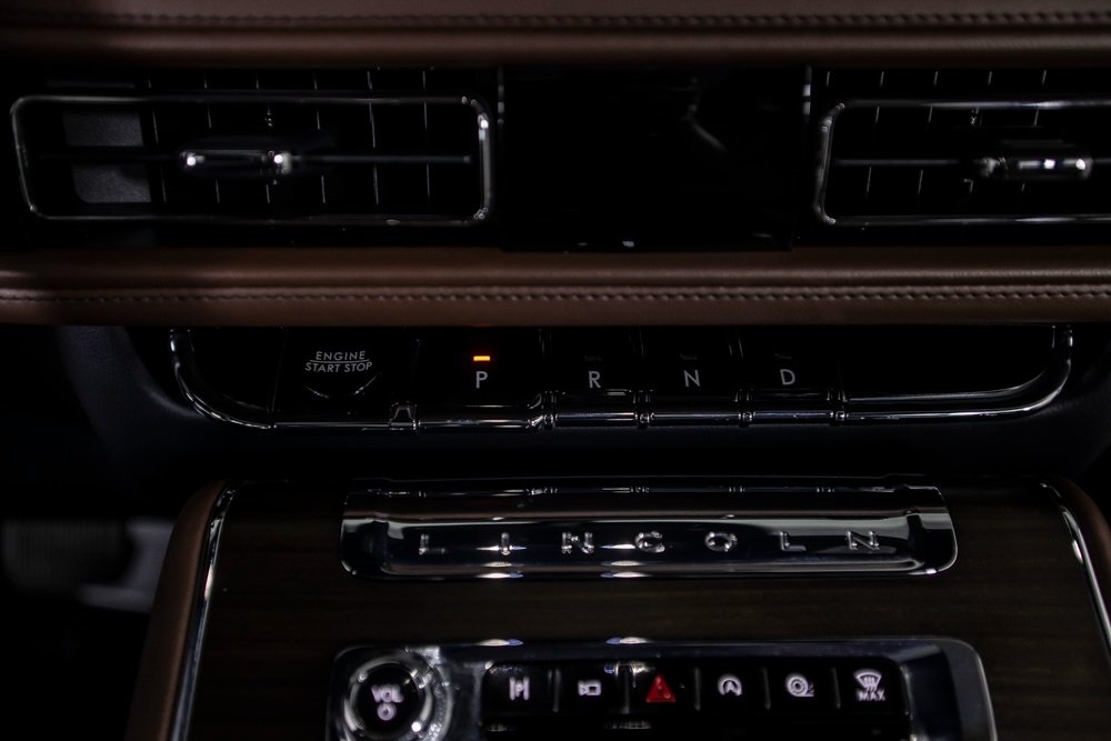 2025 Lincoln Aviator Reserve Image 43 of 46