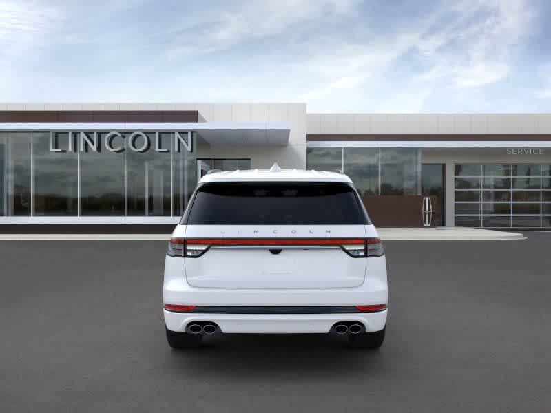 Vehicle image 6 of 22