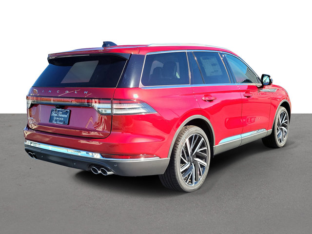 2025 Lincoln Aviator Reserve Image 4 of 29