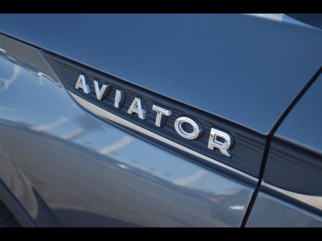 Vehicle image 24 of 41