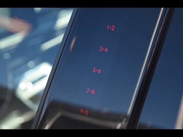Vehicle image 23 of 41