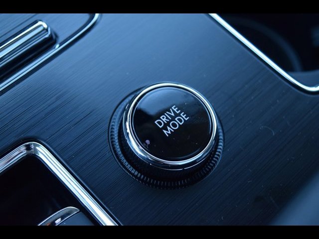 Vehicle image 31 of 41